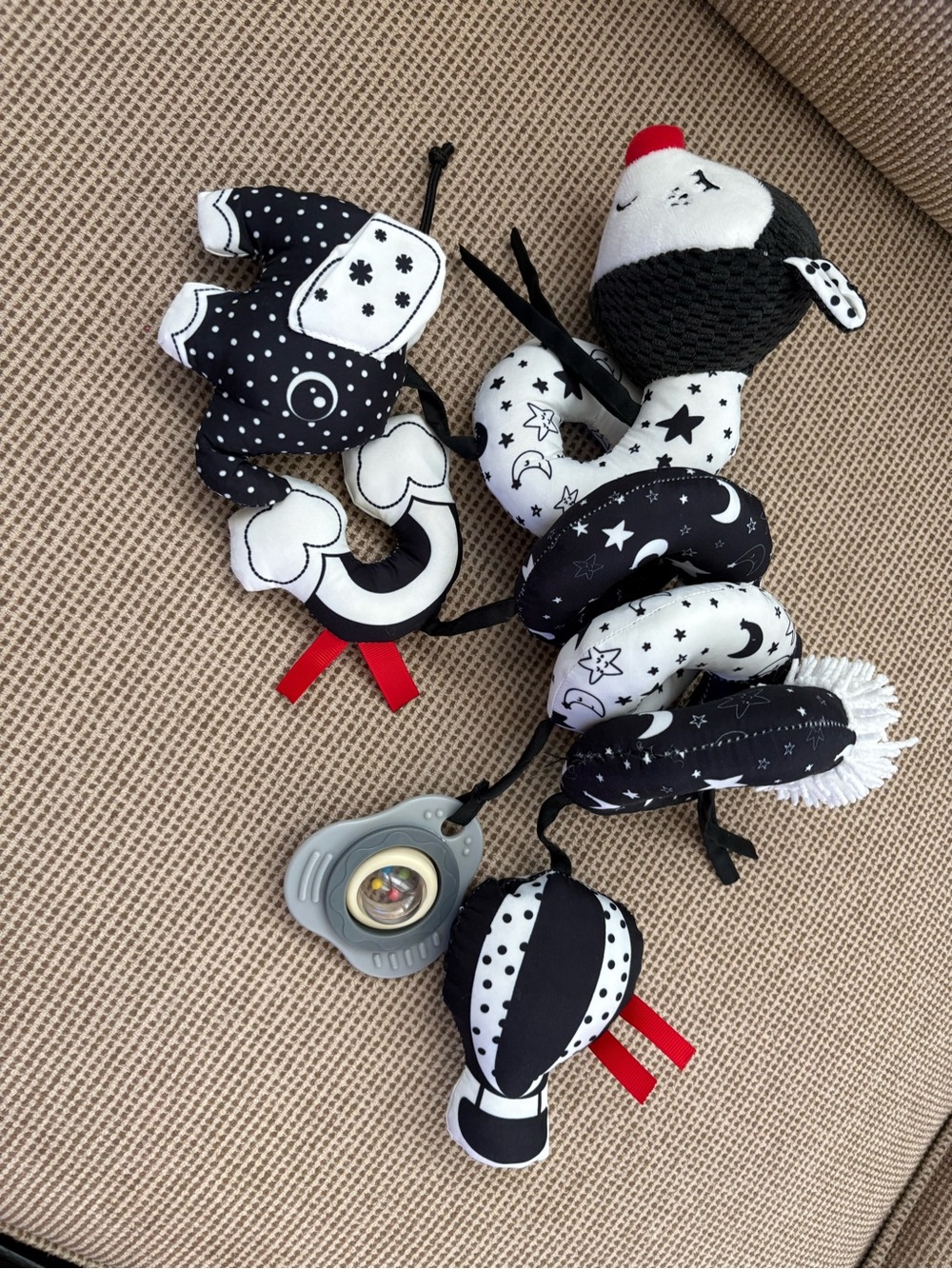 Black & White Baby Sensory Spiral Toy